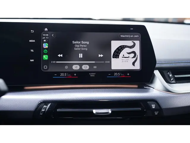 BMW iX1 xDrive30 Launch Edition 67 kWh 2024 Elektrisch 35