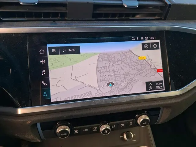 Audi Q3 45 TFSI e edition PHEV 2022 Hybride Benzine 9