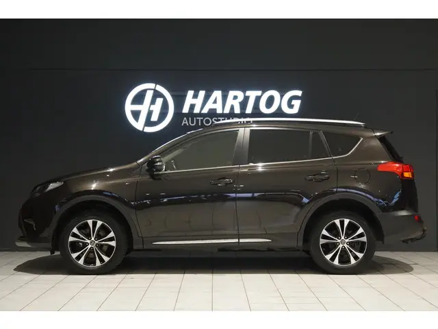 Toyota RAV4 2.2D Style 4WD 2015 Diesel 9