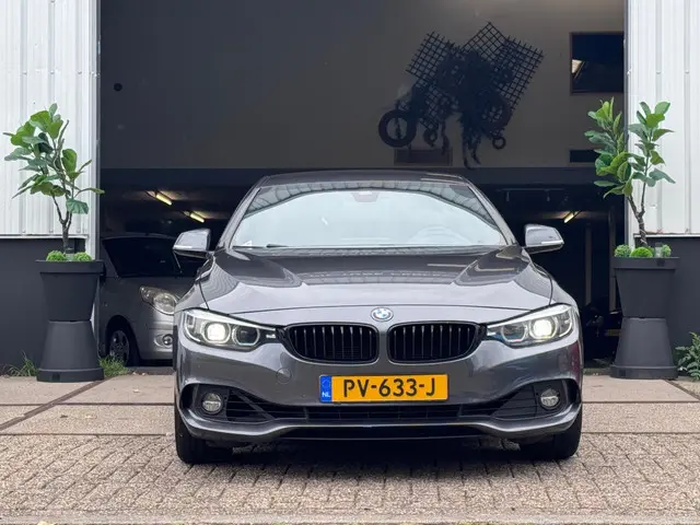 BMW 4 Serie Gran Coupé 418i High Executive 2017 Benzine 25
