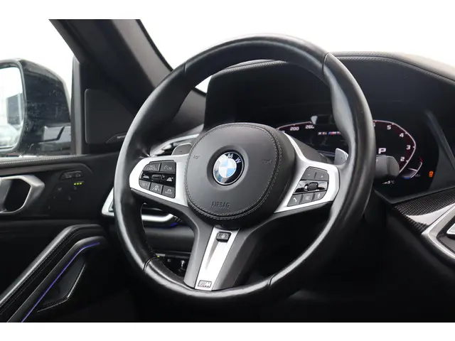 BMW X6 M50i High Executive 2021 Benzine 19