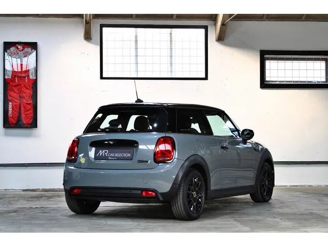 MINI Electric Mini Classic 33 kWh 2022 Elektrisch 7