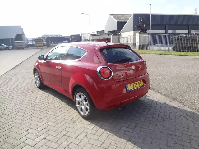 Alfa Romeo MiTo 1.4 Impression 2014 Benzine 4