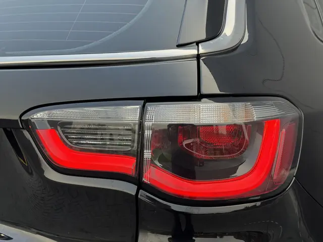 Jeep Compass 1.4 MultiAir Longitude 2018 Benzine 12