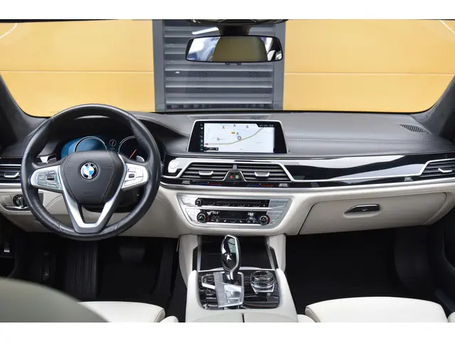 BMW 7 Serie 3