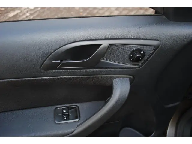 Škoda Yeti 1.2 TSI Active AUTOMAAT 2014 Benzine 18