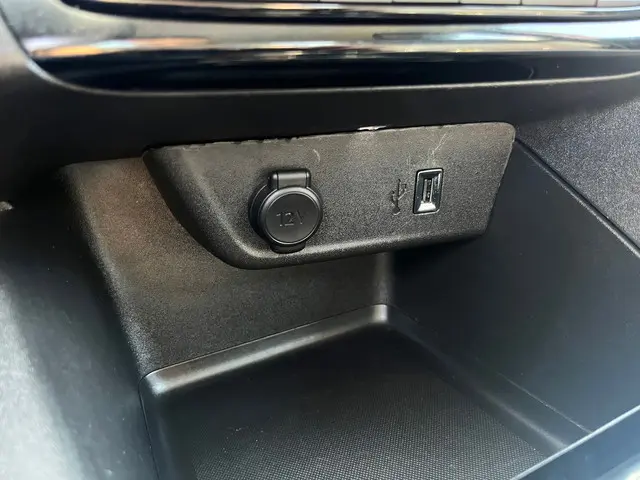 Opel Corsa 1.2 Edition virtual cockpit 2020 Benzine 14