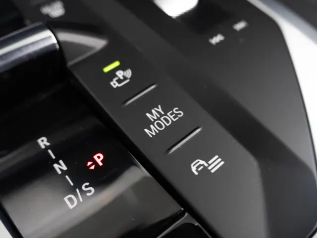 BMW 1 Serie 120 2025 Benzine 32