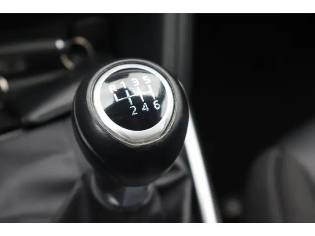 Mazda CX-3 2.0 SkyActiv-G 120 TS+ 2016 Benzine 25