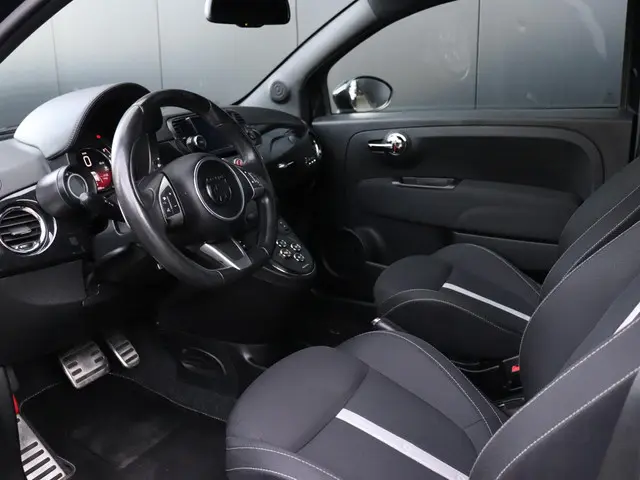 Fiat 500 1.4 T-Jet Abarth Elaborabile 2015 Benzine 10