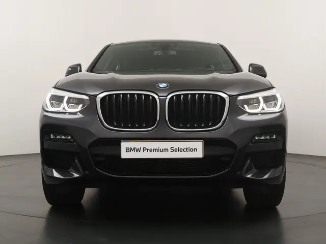 BMW X4 xDrive20i High Executive Edition 2020 Benzine 6