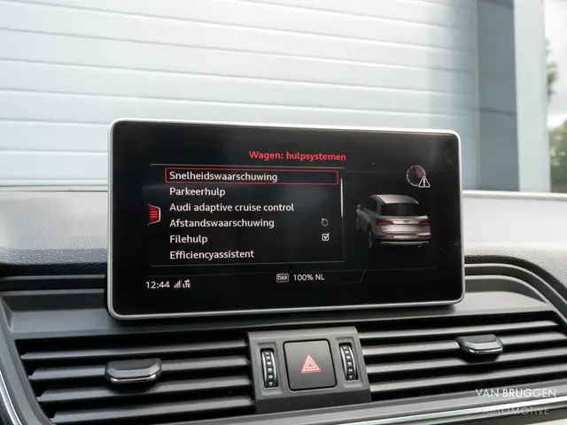 Audi Q5 55 TFSI E Quattro 2019 Hybride Benzine 42