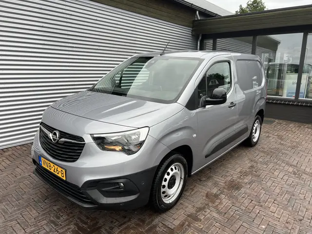 Opel Combo 1.5D L1H1 Edition 2021 Diesel 16