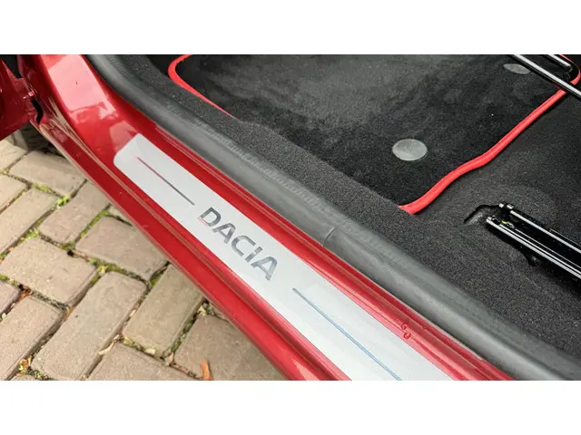 Dacia Logan MCV 0.9 TCe Laureate 2017 Benzine 16