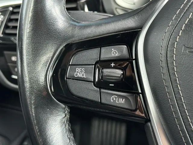 BMW 5 Serie Touring 520d High Executive 2018 Diesel 23