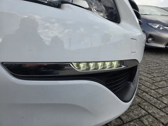 Peugeot 308 SW 1.2 PureTech Blue Lease 2015 Benzine 26