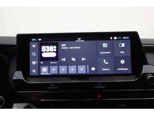 Citroën C5 X C5X 1.2 PureTech Plus 2025 Benzine 22