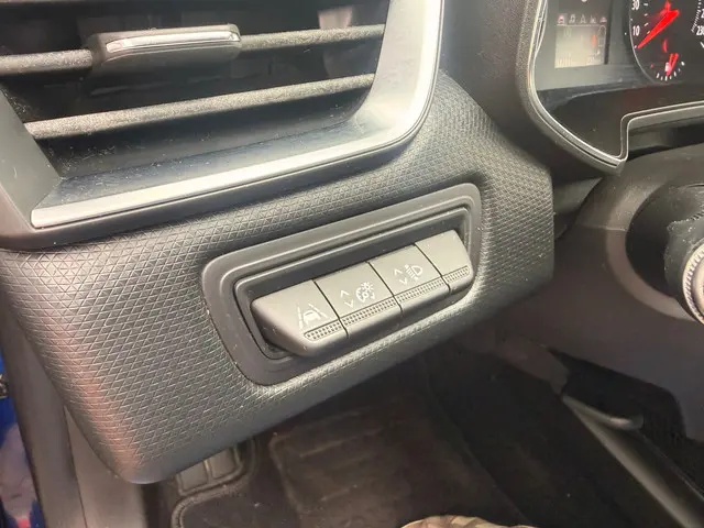 Renault Clio 1.0 TCe Business Zen 2021 Benzine 10