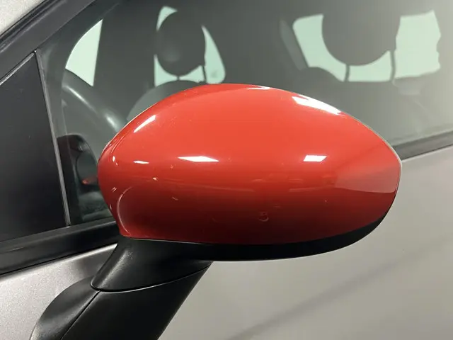 Fiat 500 0.9 TwinAir Turbo 500S 2015 Benzine 33