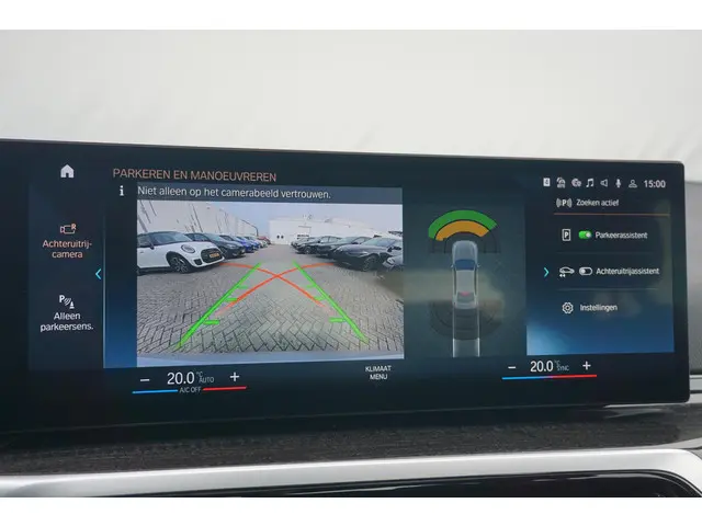 BMW 3 Serie 330e 2023 Hybride Benzine 18