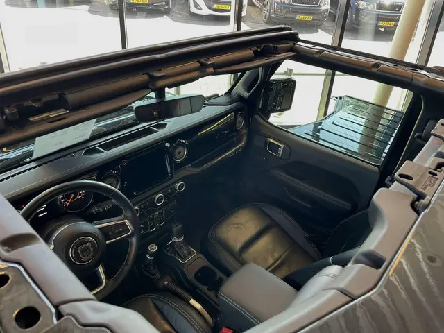 Jeep Wrangler Unlimited 2.0T Sahara 2019 Benzine 19