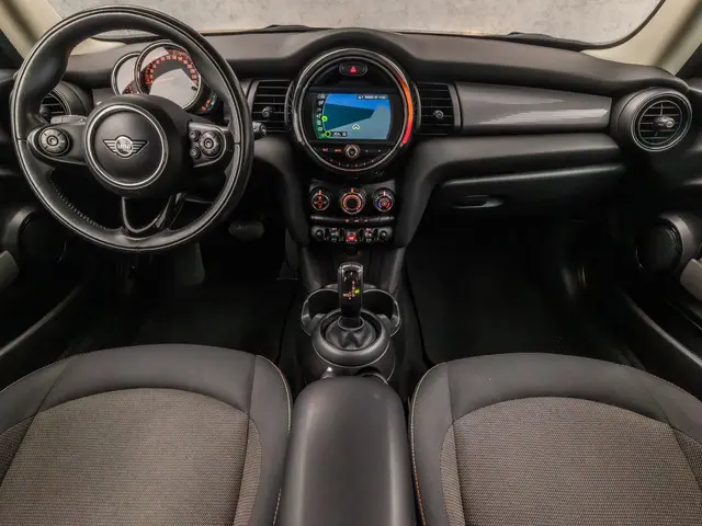 MINI Cooper Mini 1.5 Chili 2019 Benzine 6