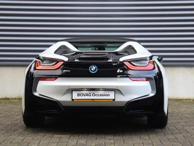 BMW i8 Roadster 2019 Hybride Benzine 9