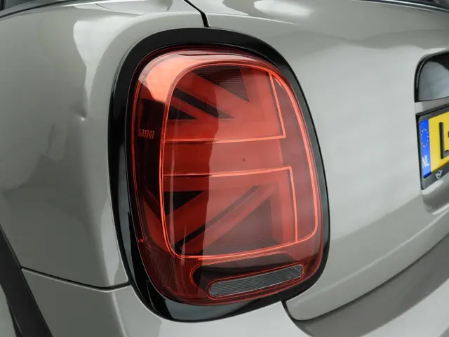 MINI 5-Deurs 1.5 Cooper 2021 Benzine 37
