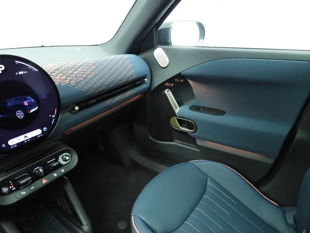 MINI Aceman SE 2025 Elektrisch 13