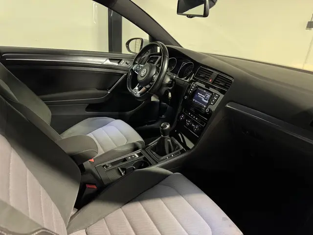 Volkswagen Golf 1.4 TSI ACT Highline R-Line' 2015 Benzine 5