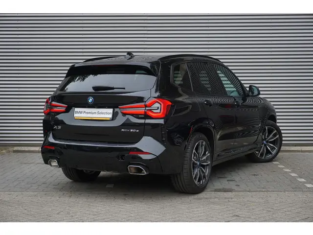 BMW X3 xDrive30e 2023 Hybride Benzine 2