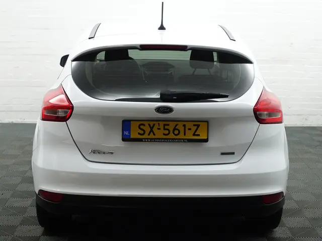 Ford Focus 1.0 Trend- 2018 Benzine 24