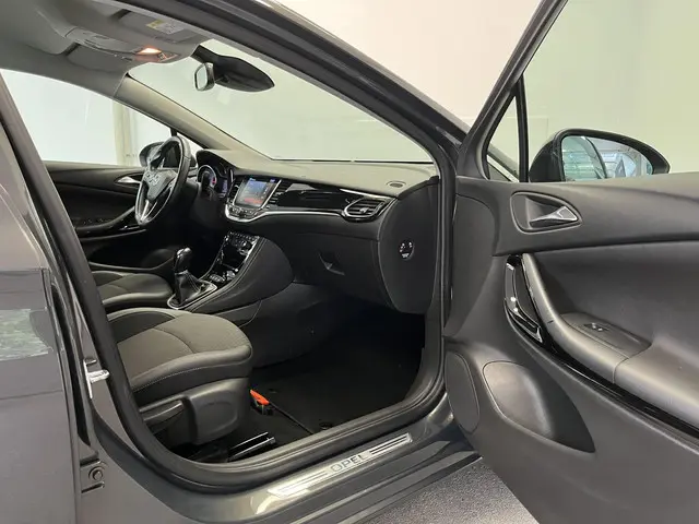 Opel Astra 1.0 Innovation 2016 Benzine 13