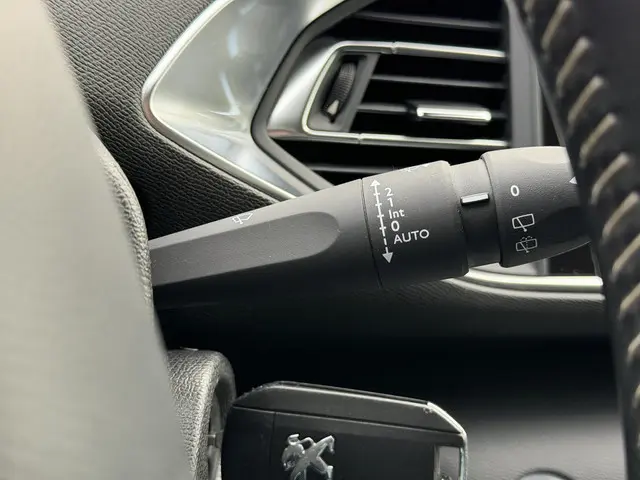 Peugeot 308 1.2 PureTech Style 2017 Benzine 29