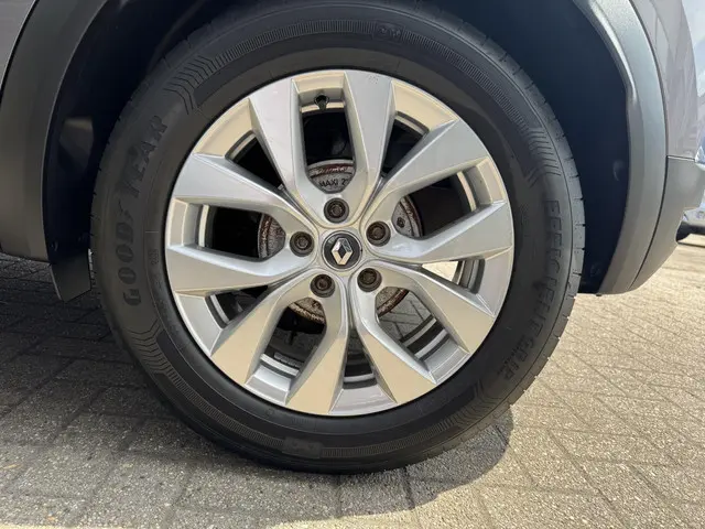 Renault Captur 1.0 TCe 100 Intens 2020 Benzine 40
