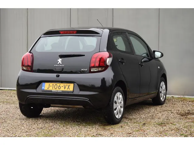 Peugeot 108 1.0 e-VTi Active 2020 Benzine 16