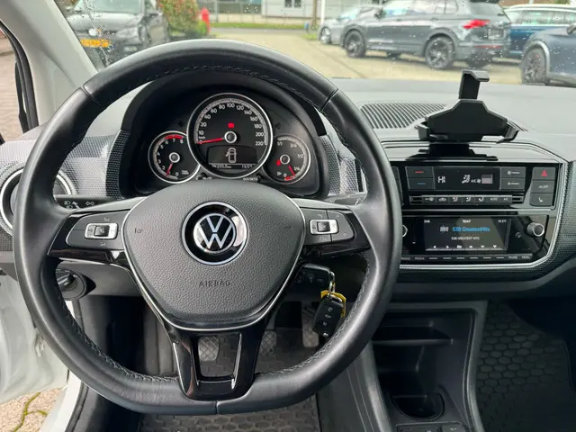 Volkswagen up! 1.0 2021 Benzine 15