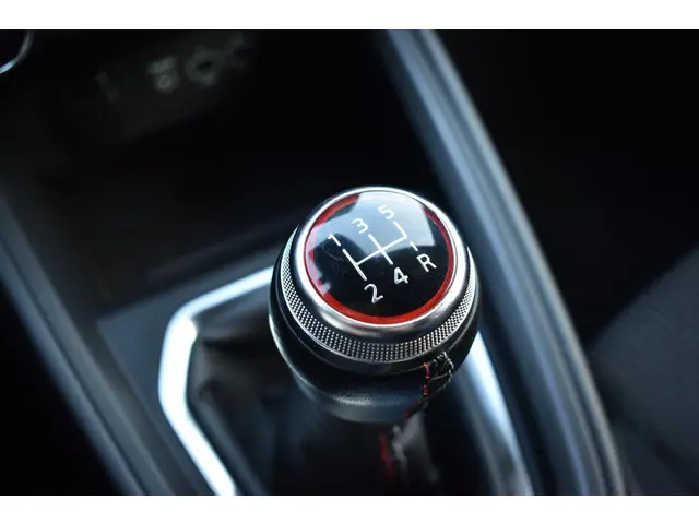 Renault Clio TCe 100 RS Line 2020 Benzine 21