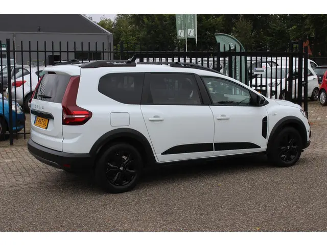 Dacia Jogger 1.0 TCe 100 Bi-Fuel Extreme 5p. 2022 Benzine 7