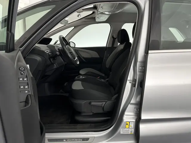 Citroën C4 1.6 e-HDi Exclusive 2014 Diesel 8