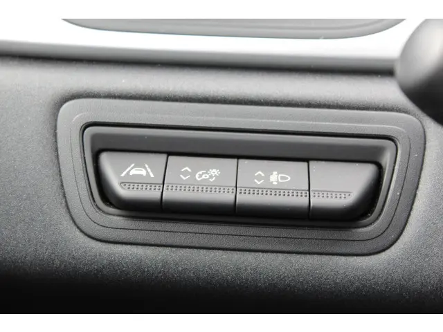 Renault Captur 1.0 TCe 90 evolution 2023 Benzine 40