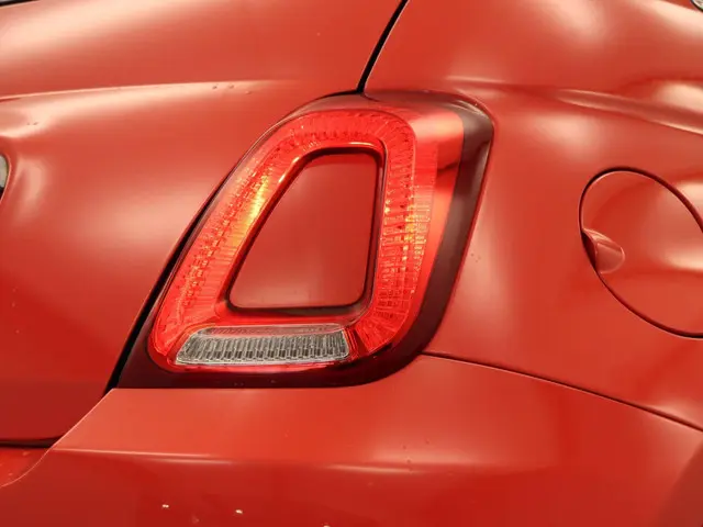 Fiat 500 1.2 Lounge 2017 Benzine 34