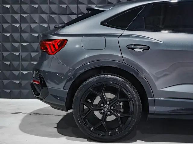 Audi Q3 Sportback 35 TFSI S Line 2024 Benzine 18