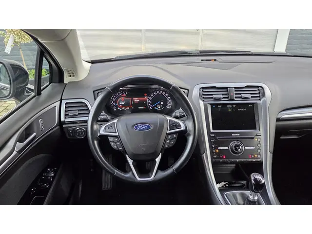 Ford Mondeo Wagon 1.5 Titanium 2018 Benzine 12