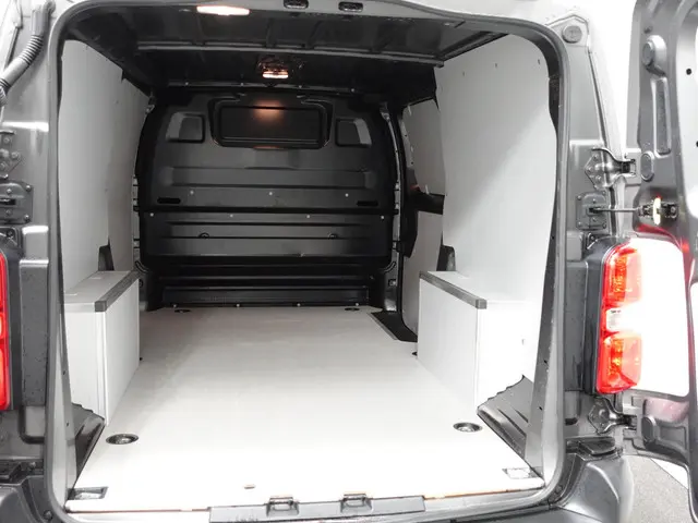 Opel Vivaro 1.5 CDTI L3H1 Edition 2022 Diesel 8
