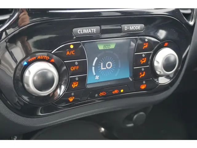 Nissan Juke 1.2 DIG-T S/S Connect Edition 2015 Benzine 13