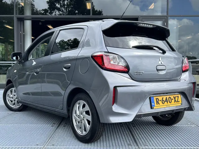 Mitsubishi Space Star 1.2 Dynamic 2022 Benzine 6