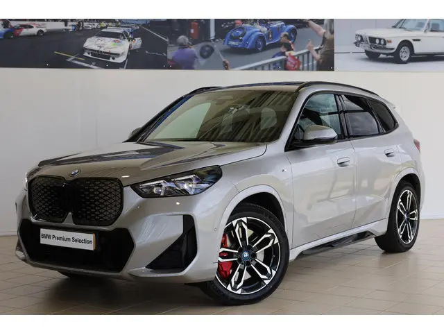 BMW iX1 eDrive20 2025 Elektrisch 32