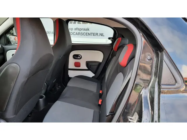 Renault Twingo 1.0 SCe Dynamique 2015 Benzine 12