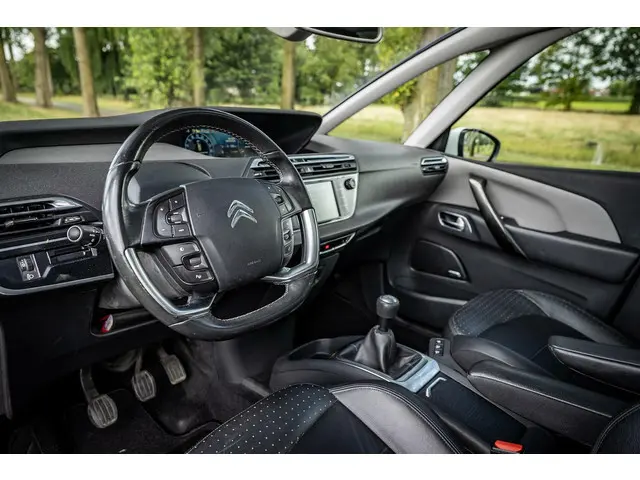 Citroën Grand C4 Picasso 1.6 THP Exclusive 2015 Benzine 9